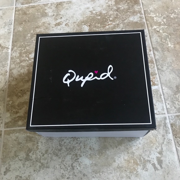 Women’s Leopard Combat Boots - Picture 7 of 8